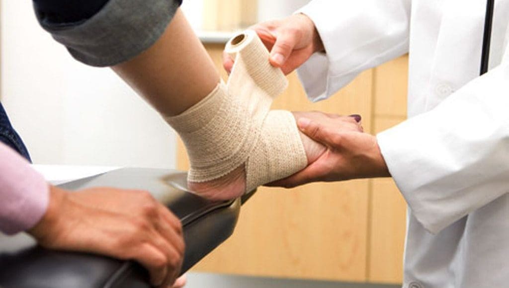 StrainsandSprains:OneSyndrome,NotSeparatePathologies ElPasoChiropractor